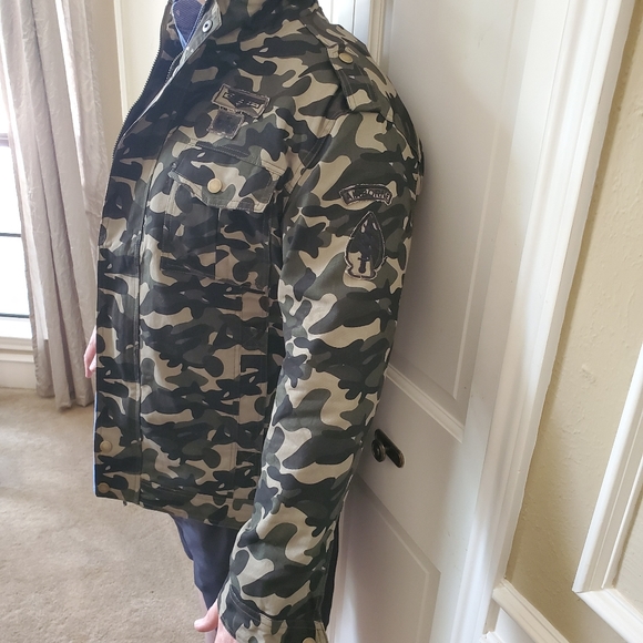 Ultimate Camo Bomber Jacket - Picture 7 of 15